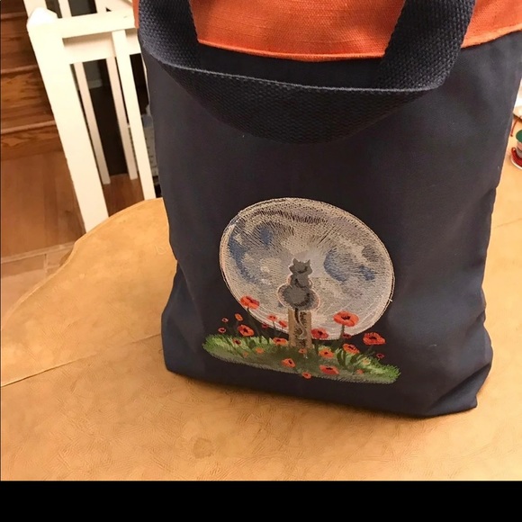 Handmade and embroidered Moonlit Kitty tote - Picture 5 of 8